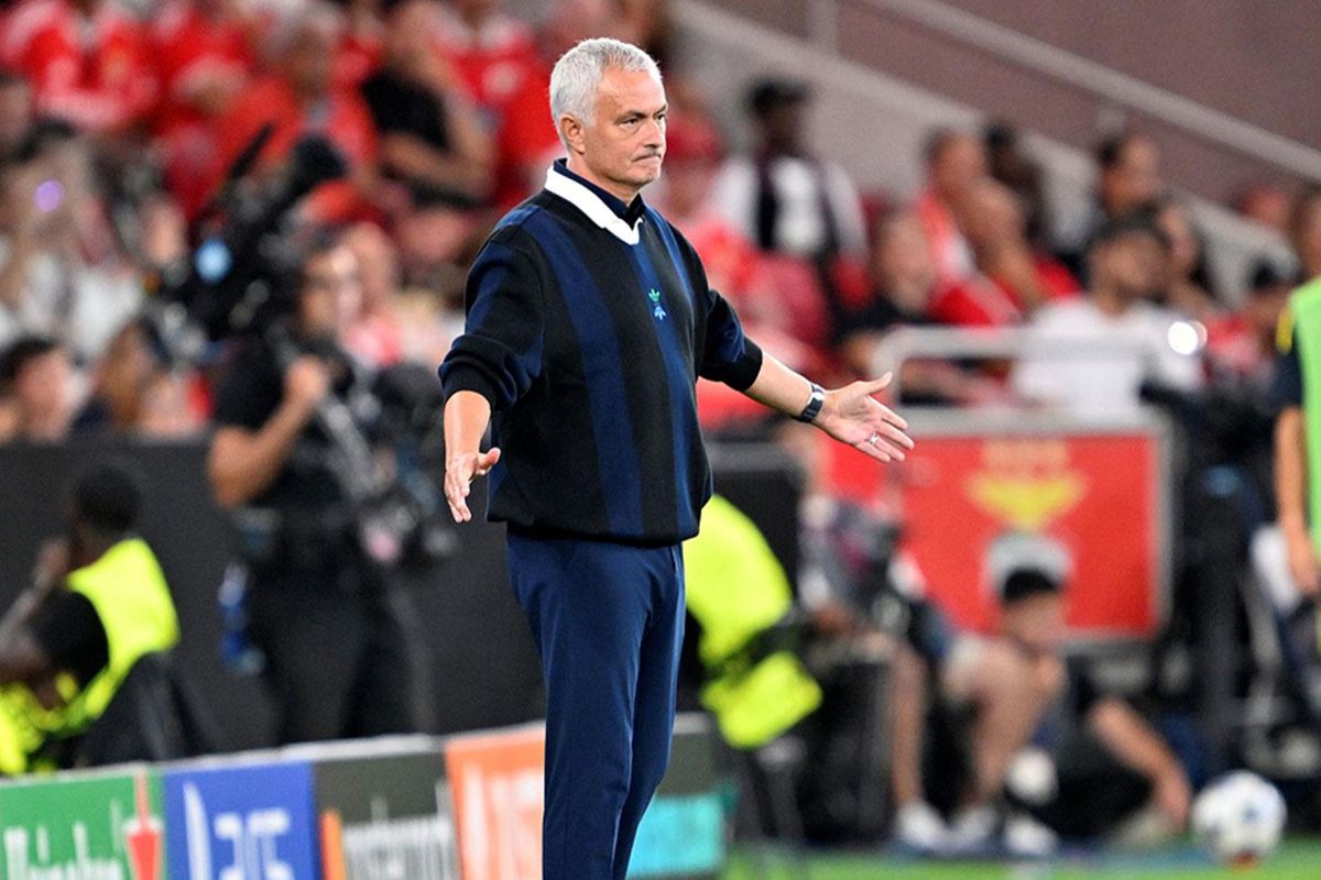 Jose Mourinho resmen Real Madrid'de