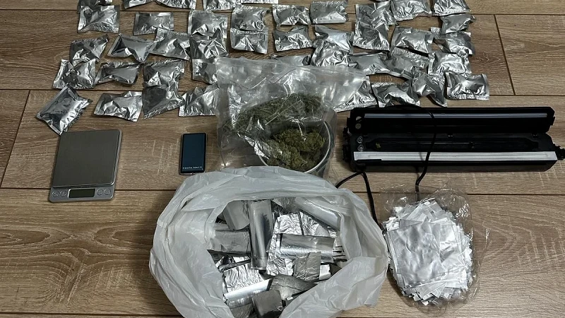 Beykoz'daki uyuşturucu operasyonunda yakalanan 2 şüpheli tutuklandı