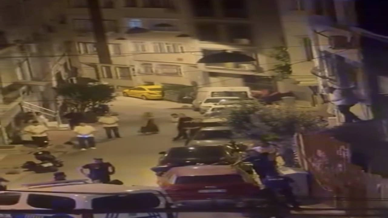 Ayrılığı kabullenemeyen erkek olay çıkardı! Binaya tırmandı, yumrukladı, küfür etti...