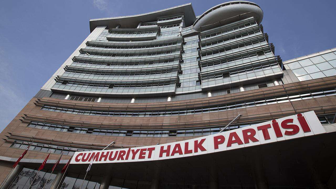 CHP'de grup toplantısı krizi sürüyor... Özel: Yarın toplantıda ben konuşacağım