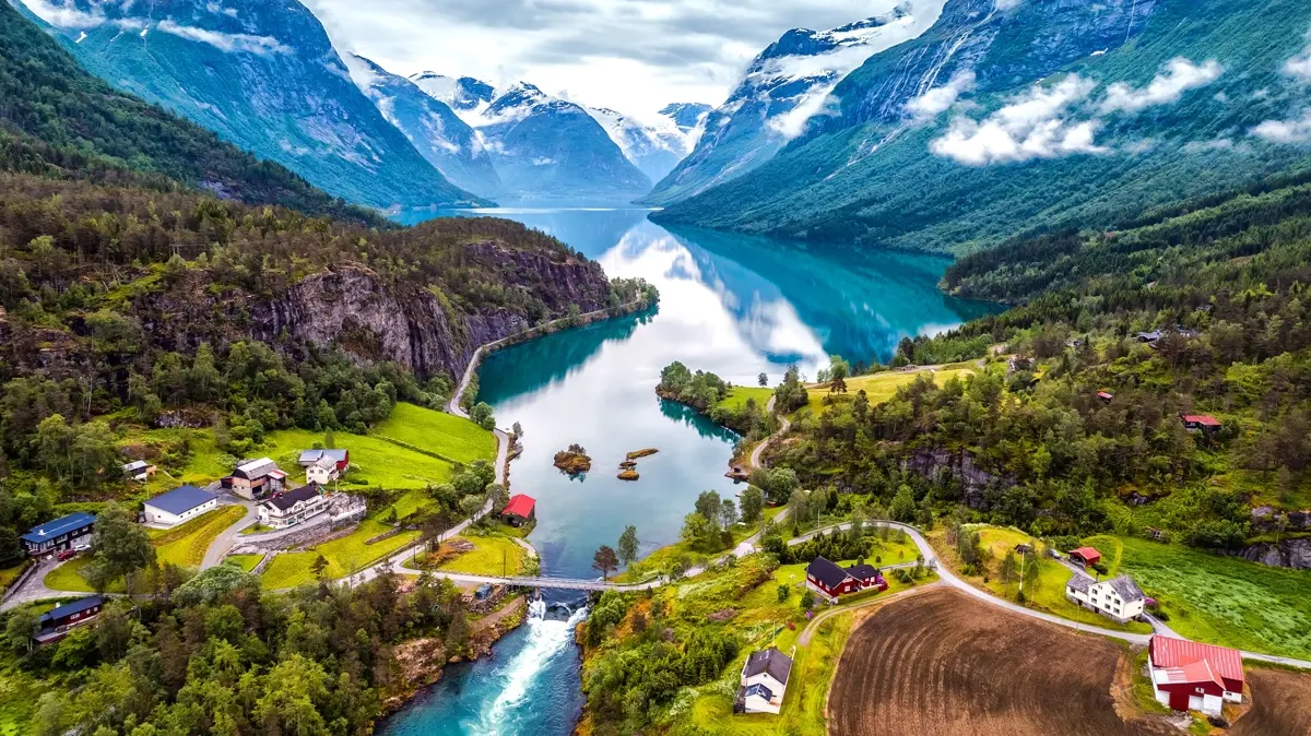Fiyortlardan Kuzey Işıkları'na: Norveç'te mutlaka görmeniz gereken 3 yer!