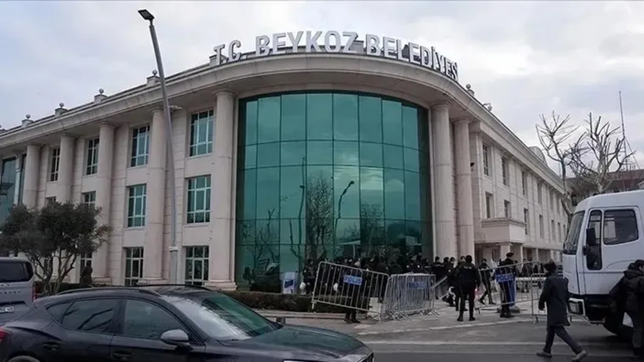 Beykoz Belediyesine yönelik "rüşvet ve irtikap" soruşturmasında 2 şüpheli tutuklandı
