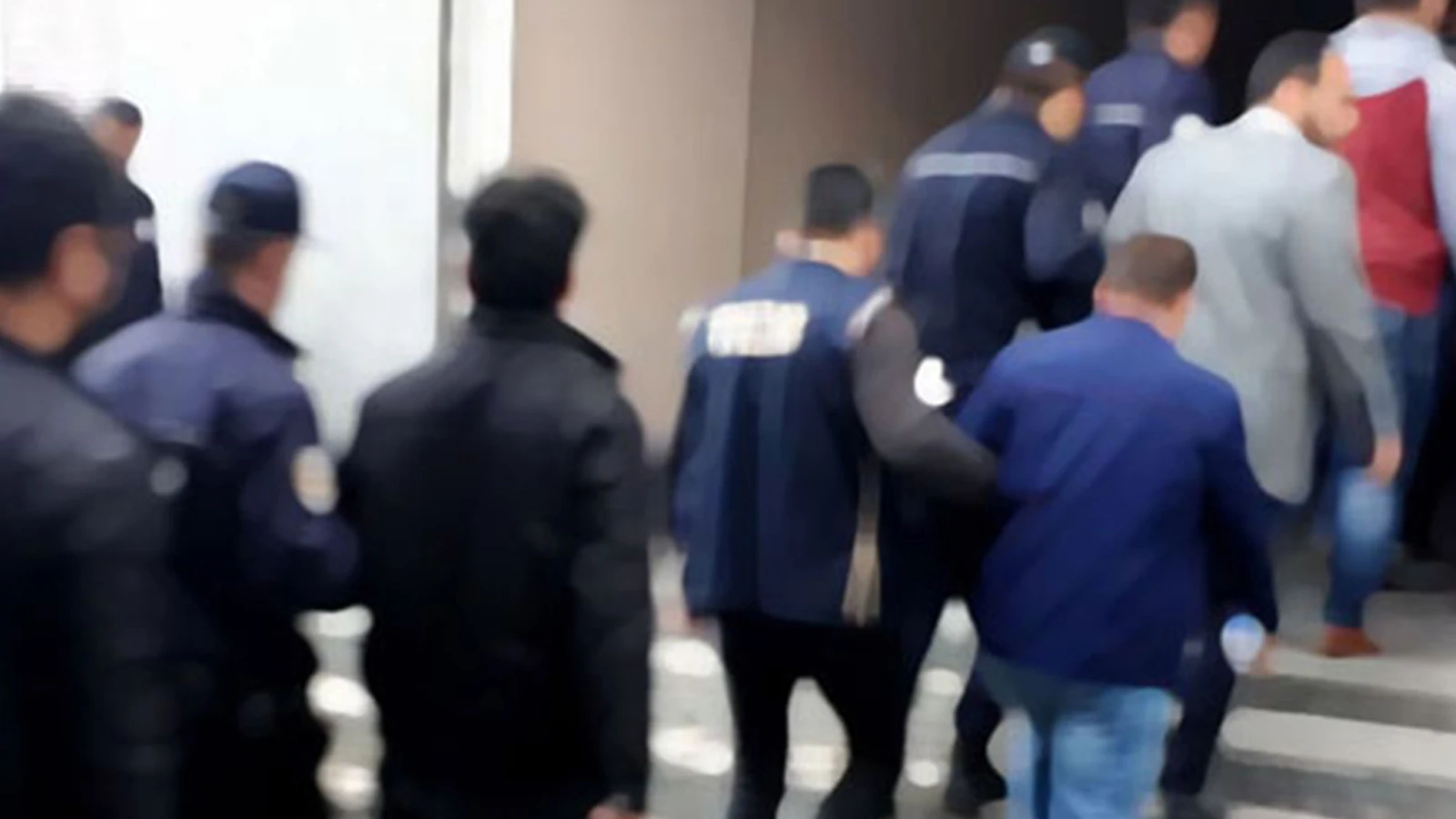 İstanbul merkezli terör operasyonu: 39 gözaltı