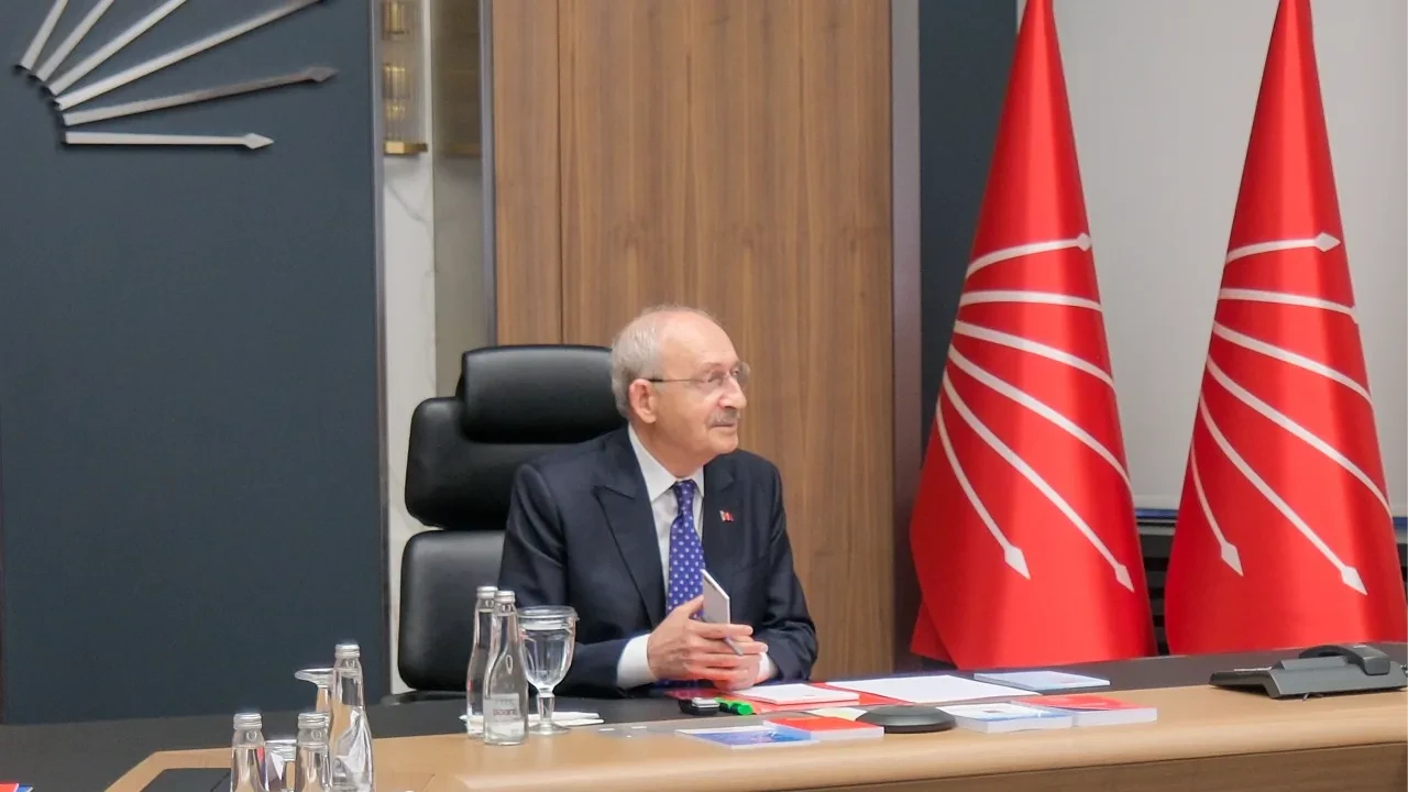 CHP'de Kılıçdaroğlu başkanlığında ikinci MYK!