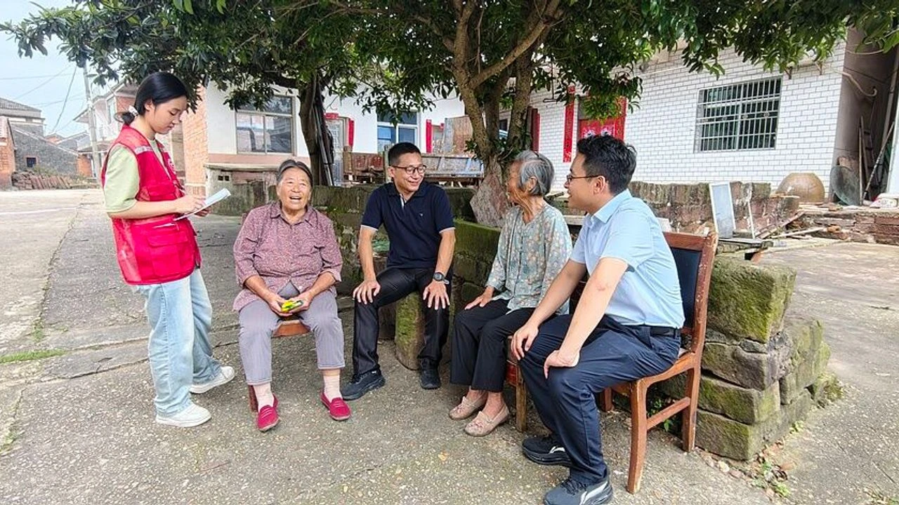 Xi’nin taban çalışmasına ilişkin görüşleri kitaplaştırıldı