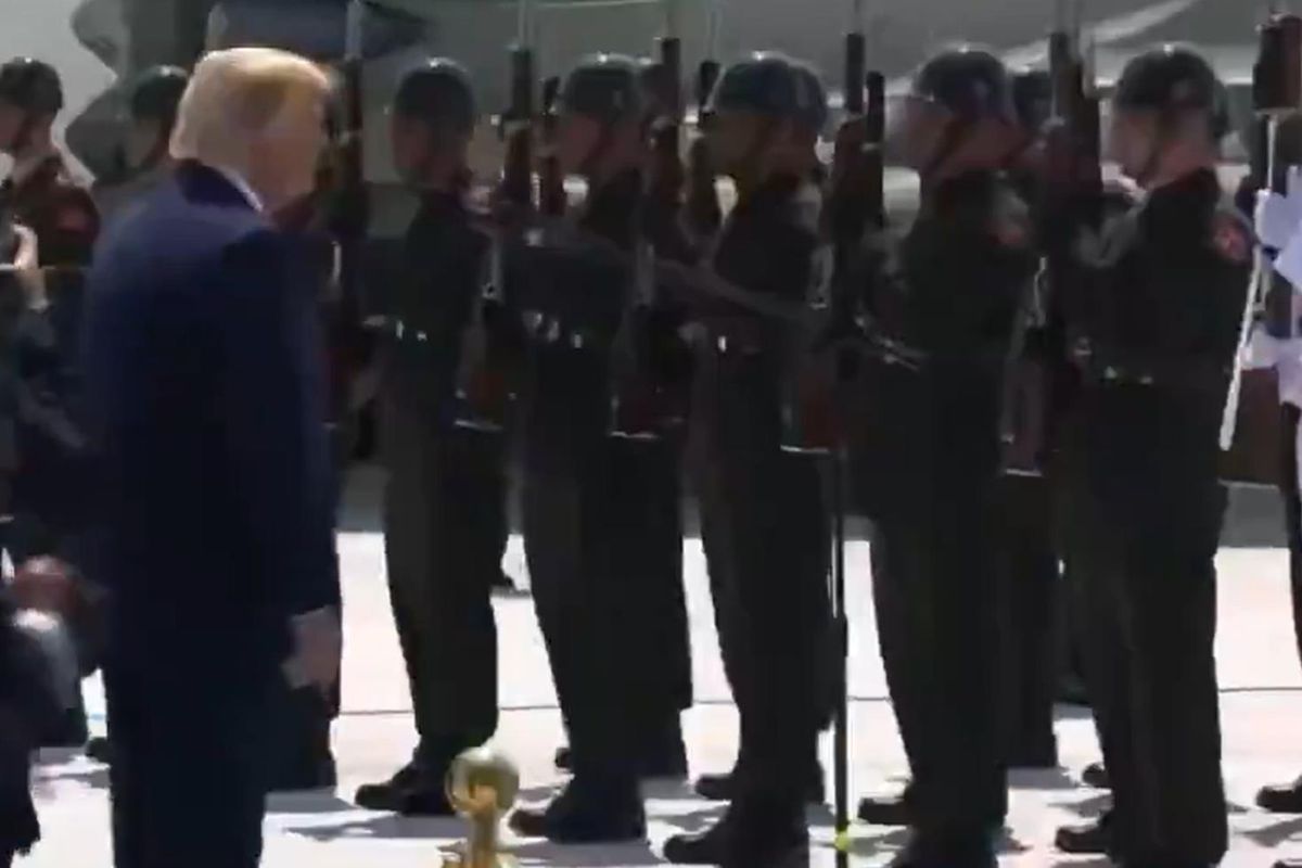Erdoğan karşıladı, Trump Türkçe konuştu: Merhaba asker