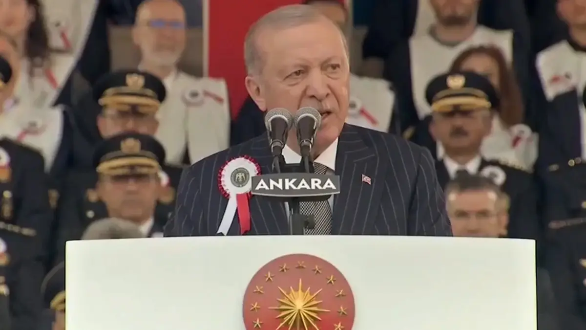 Cumhurbaşkanı Erdoğan mezun olan polislere seslendi: "En güçlü desteği sunmaya devam edeceğiz"