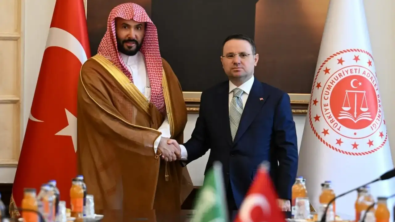 Adalet Bakanı Gürlek, Suudi Arabistanlı mevkidaşıyla görüştü: İş birliği mesajı verildi