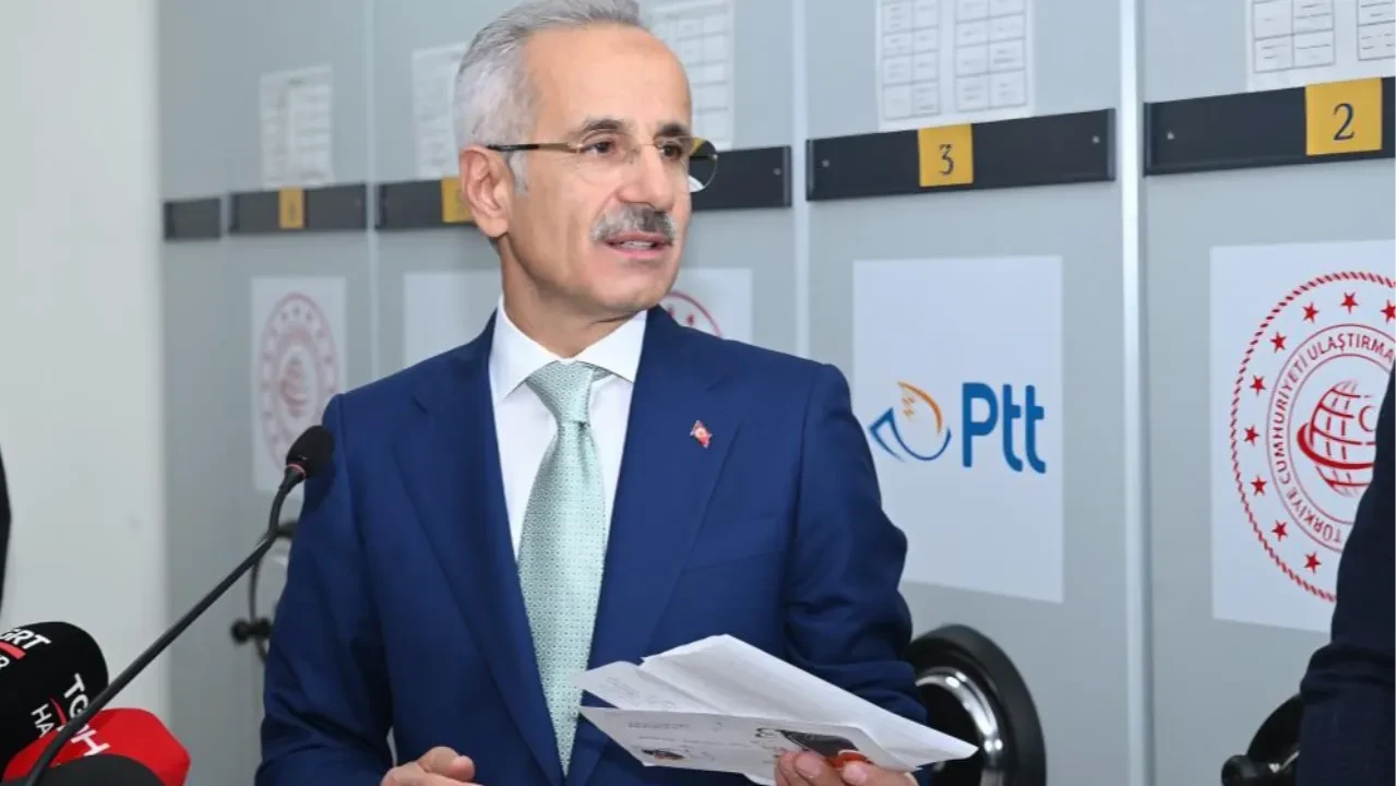 Bakan Uraloğlu duyurdu! e-skuterler 10,4 milyon kilometre yol yaptı