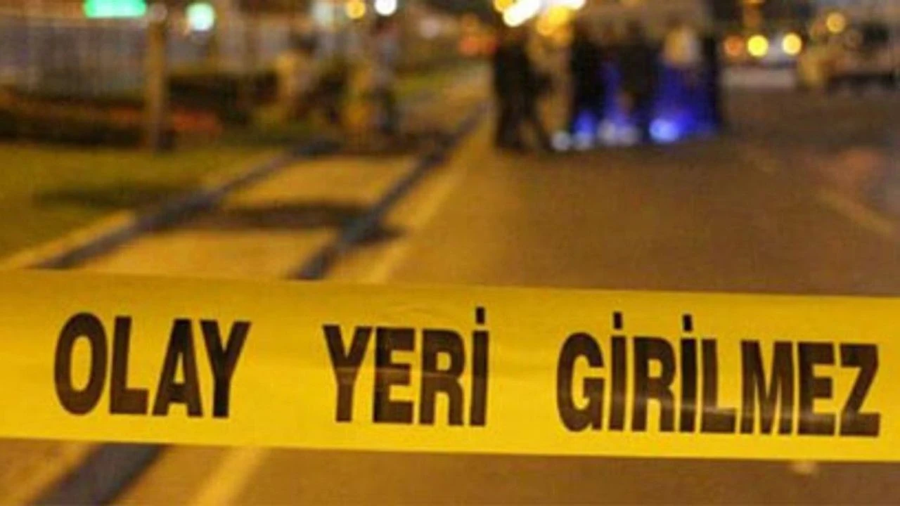 Diyarbakır'da iki otomobil çarpıştı: 5 kişi yaralı