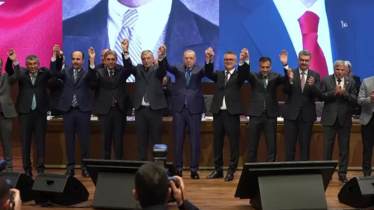 CHP'li 4 başkan AK Parti'ye mi geçecek?
