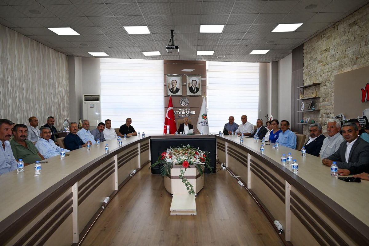 Malatya Büyükşehir Belediyesi kentin altyapısını tamamen yeniliyor