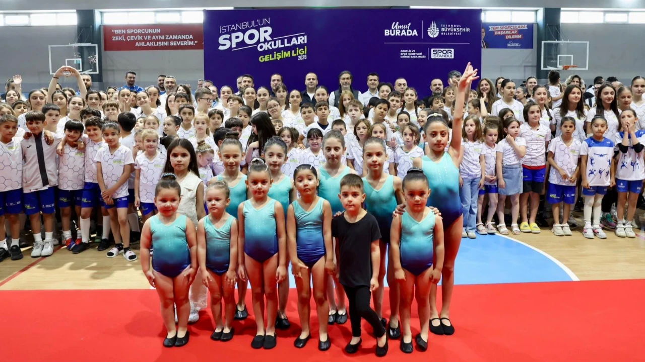 Geleceğin yıldızları sahne aldı: Kulüpler takip etti