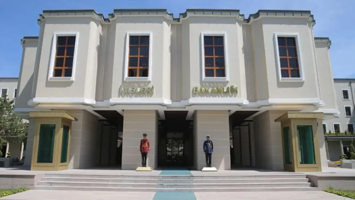 Son Dakika | Saldırgan sokak köpeklerine karşı önlem ihmali: İçişleri Bakanlığı 2 belediye başkanına soruşturma izni