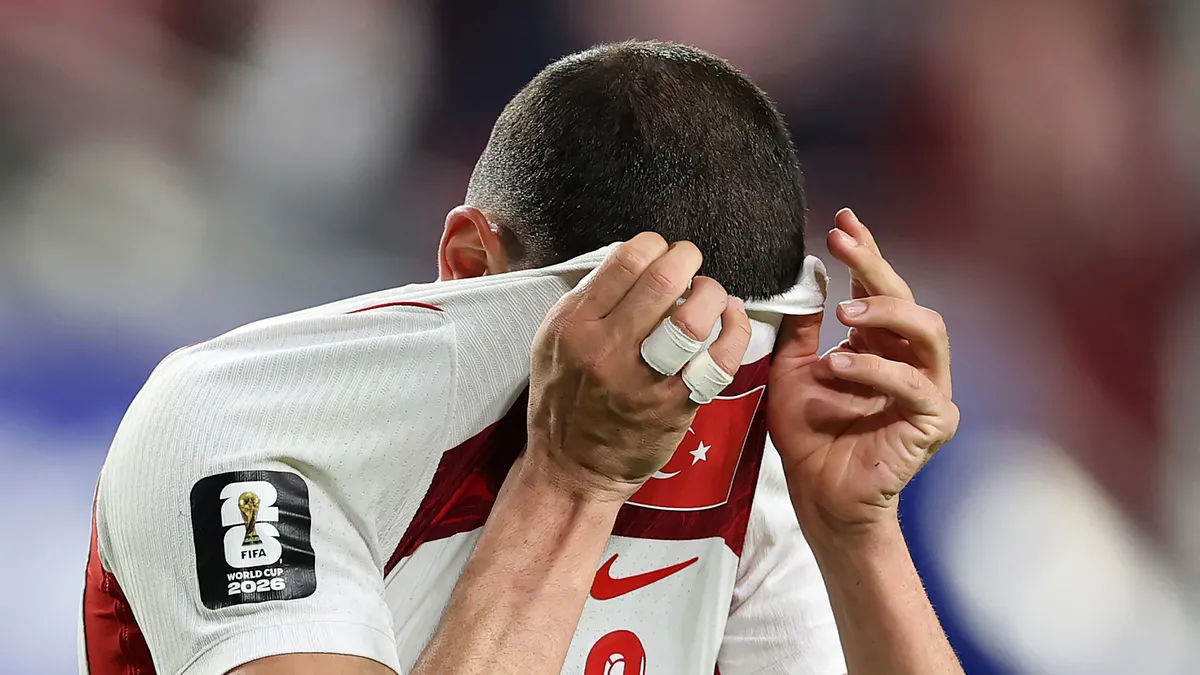 Bizim Çocuklar tersten tarih yazdı! Spor yazarlarından Dünya Kupası sonrası ağır eleştiri