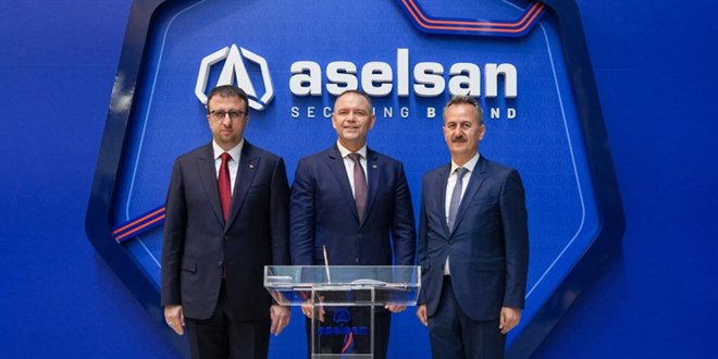 Polonya Cumhurbaşkanı Navrocki ASELSAN'ı ziyaret etti