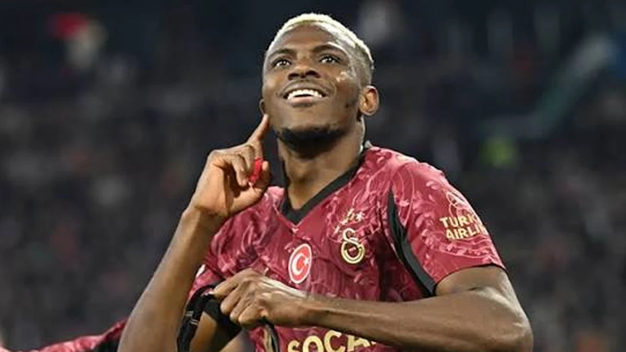 Osimhen Galatasaray'a forvet önerdi