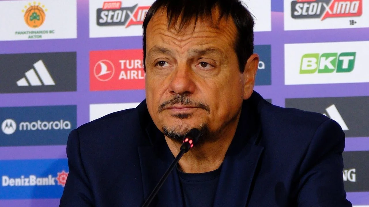 Ergin Ataman: Avrupa'nın en güçlü takımı olarak gösteriliyoruz