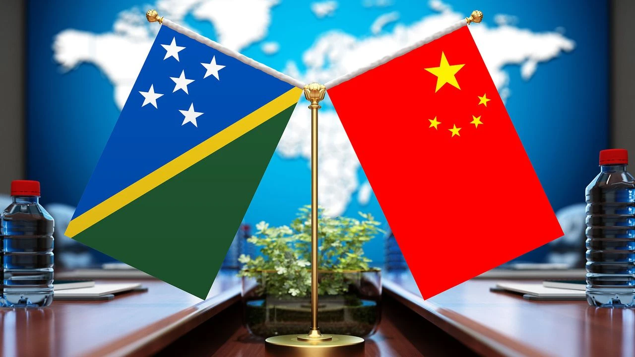 Wang Yi, Solomon Adaları Dışişleri Bakanı’yla görüştü