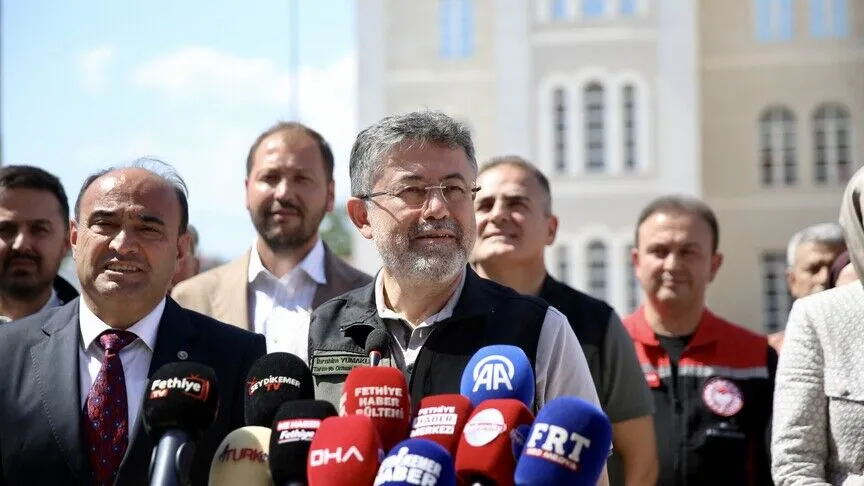 Bakan Yumaklı: Seydikemer'de kurulacak Tarıma Dayalı İhtisas Süt Organize Sanayi Bölgesi'ni 2027'de hizmete sunacağız