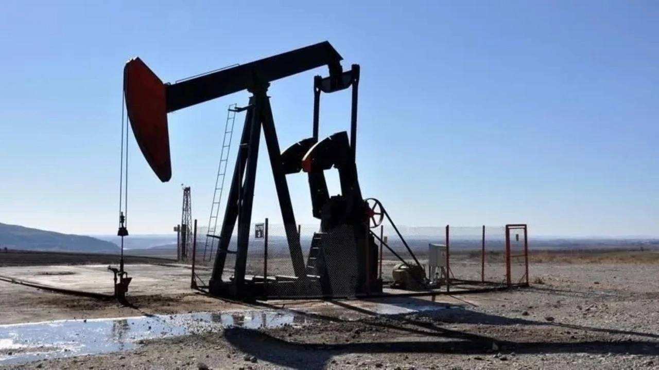 İran’dan petrol tehdidi: Biz satamazsak…