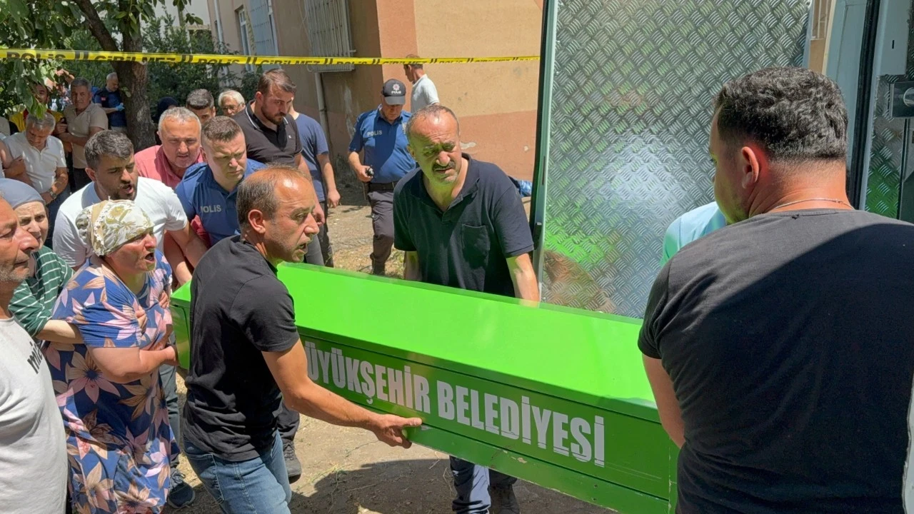 Samsun'da yürek yakan olay! Pencereden düşen çocuk kurtarılamadı