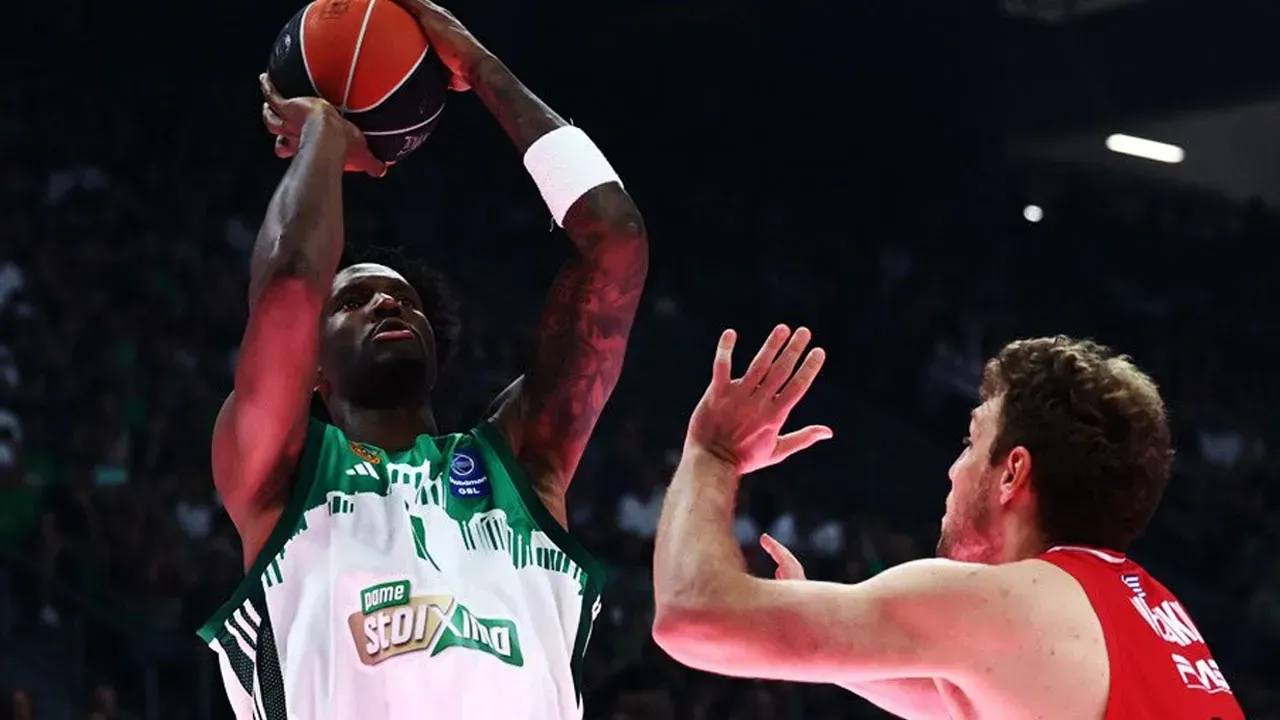 Panathinaikos pes etmedi: Final serisinde eşitlik sağlandı