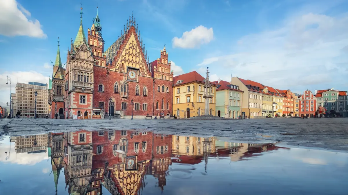 Avrupa'nın ortasında bir kültür mozaiği... Wroclaw bin yıllık geçmişiyle turistleri kendine çekiyor!