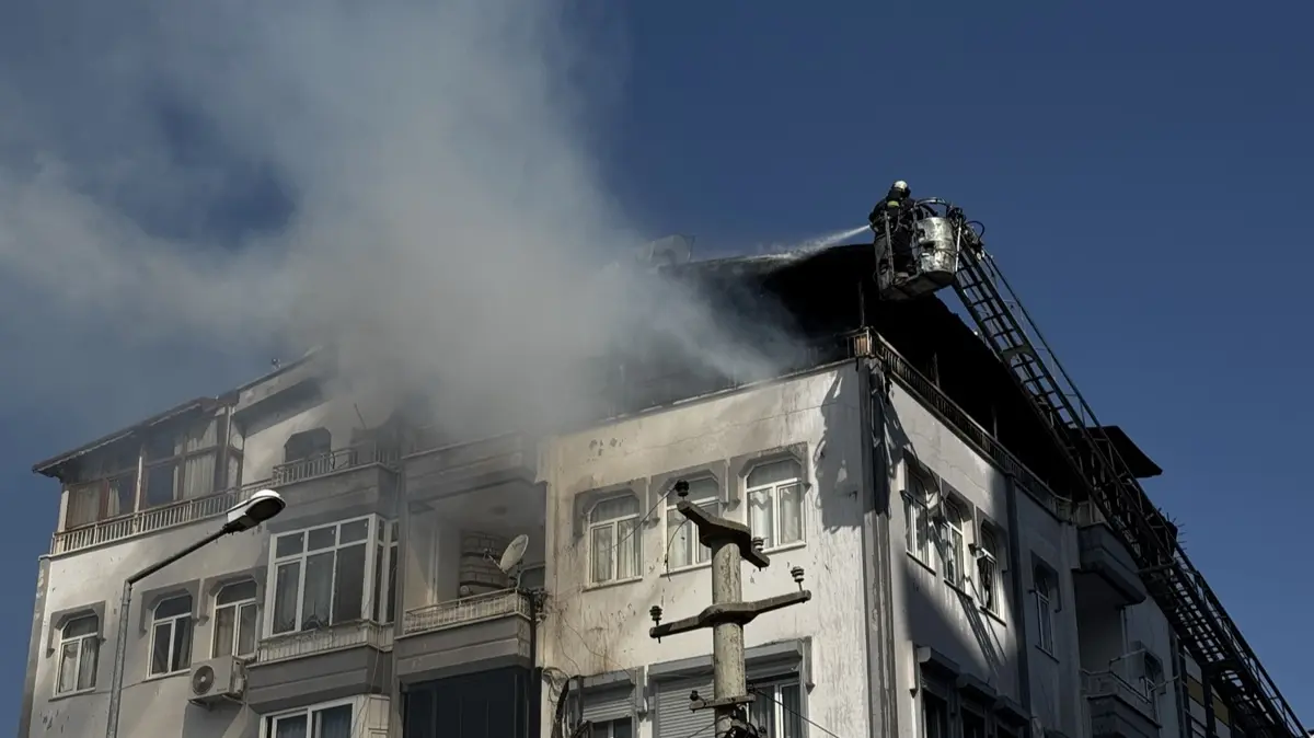 Antalya'da teras yangınında can pazarı! Tanık dehşet anlarını anlattı