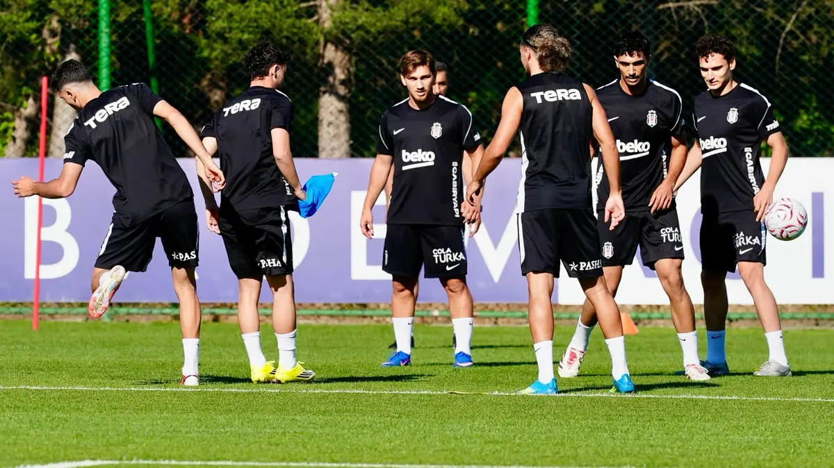 Beşiktaş'ta yeni sezon hazırlıklarını sürdürdü