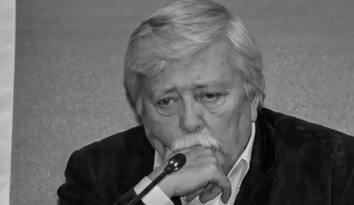 Aziz Üstel hayatını kaybetti!