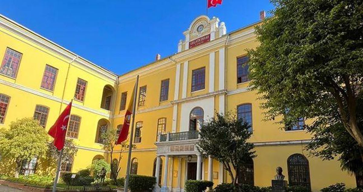 Galatasaray Lisesi'nde kura kalktı mı, kimleri kapsıyor? Galatasaray Ortaokulu'ndan Galatasaray Lisesi'ne kura geçişi ka..