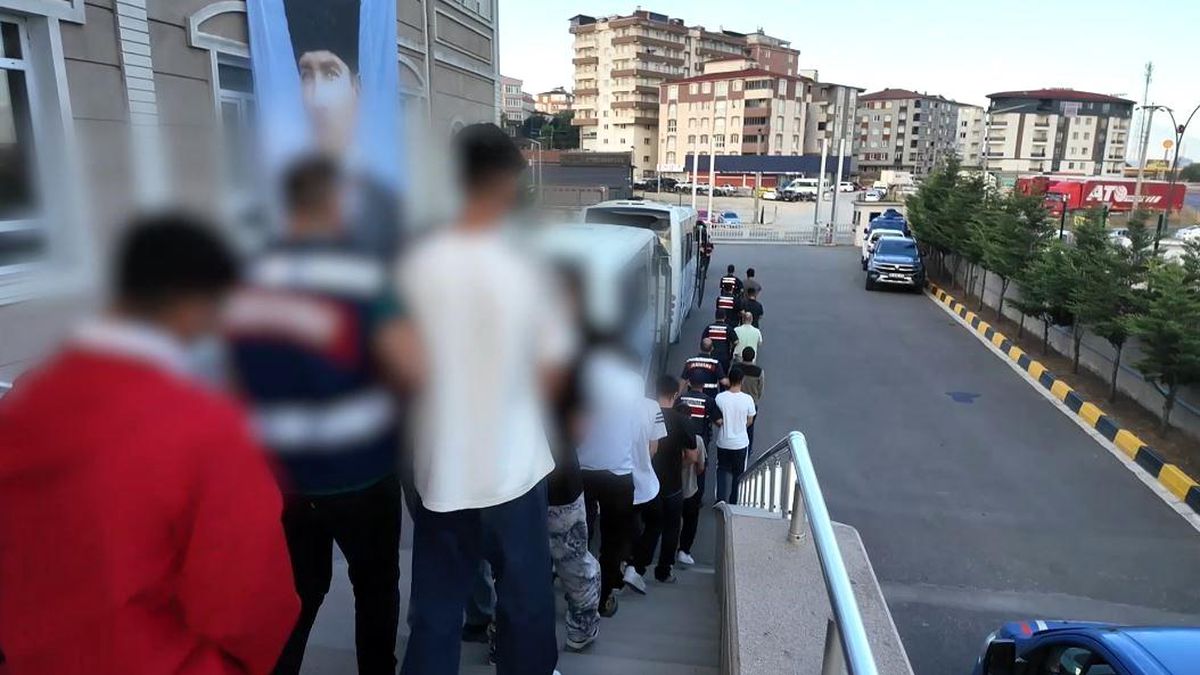Tekirdağ merkezli 5 ilde yasa dışı bahis operasyonu: 33 tutuklama