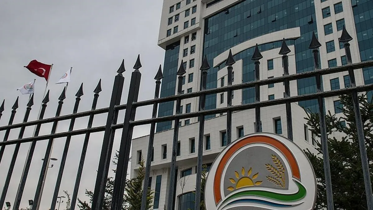 SON DAKİKA | Tarım ve Orman Bakanlığı 1874 personel alacak! Bakan Yumaklı duyurdu
