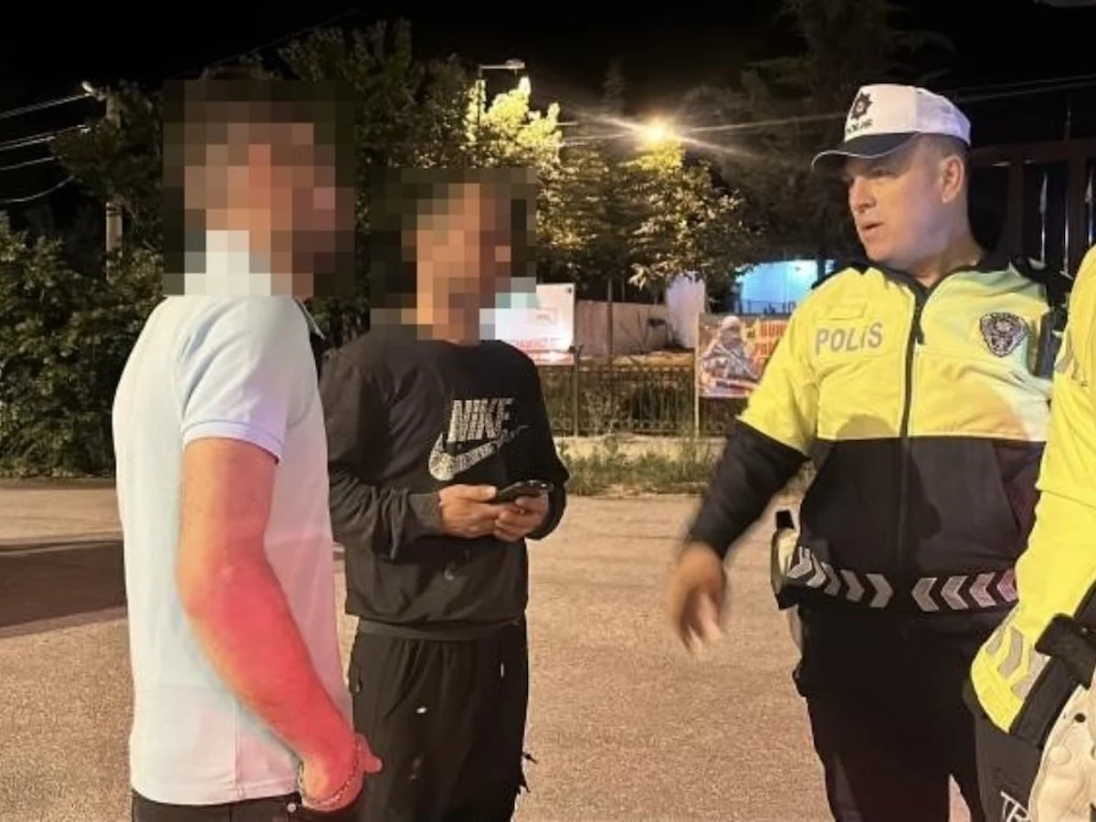 Burdur'da alkollü yakalanan sürücü 'alkollü değilim' diyerek kendini savundu