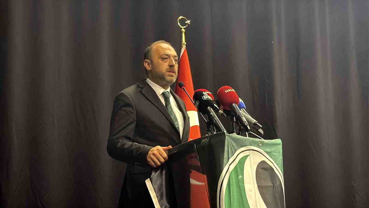 Sakaryaspor Başkanı Enes Zengin: "Yarım kalan hikayeyi baştan yazacağız"