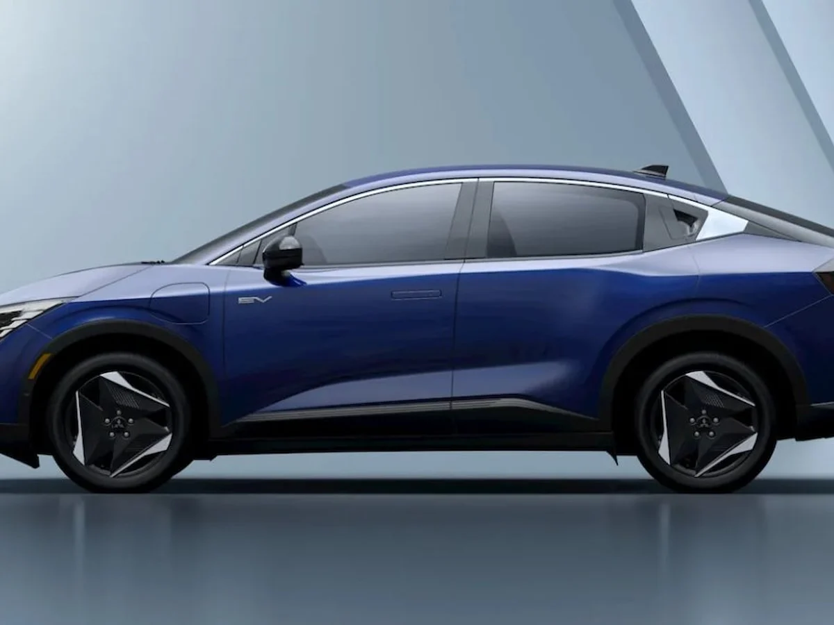 Mitsubishi'den yeni elektrikli otomobil: Karşınızda Eclipse Sportback