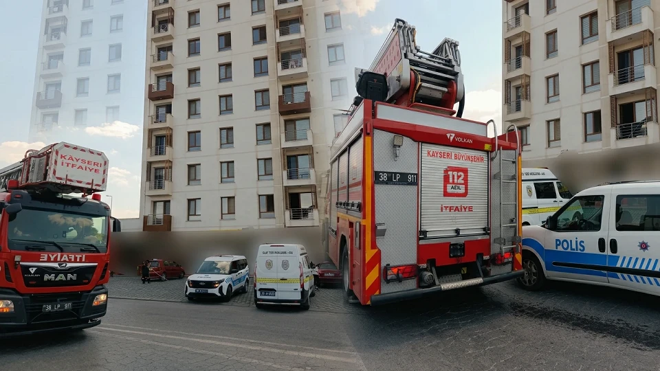 Evin penceresinden düştü… Çocuk ağır yaralı