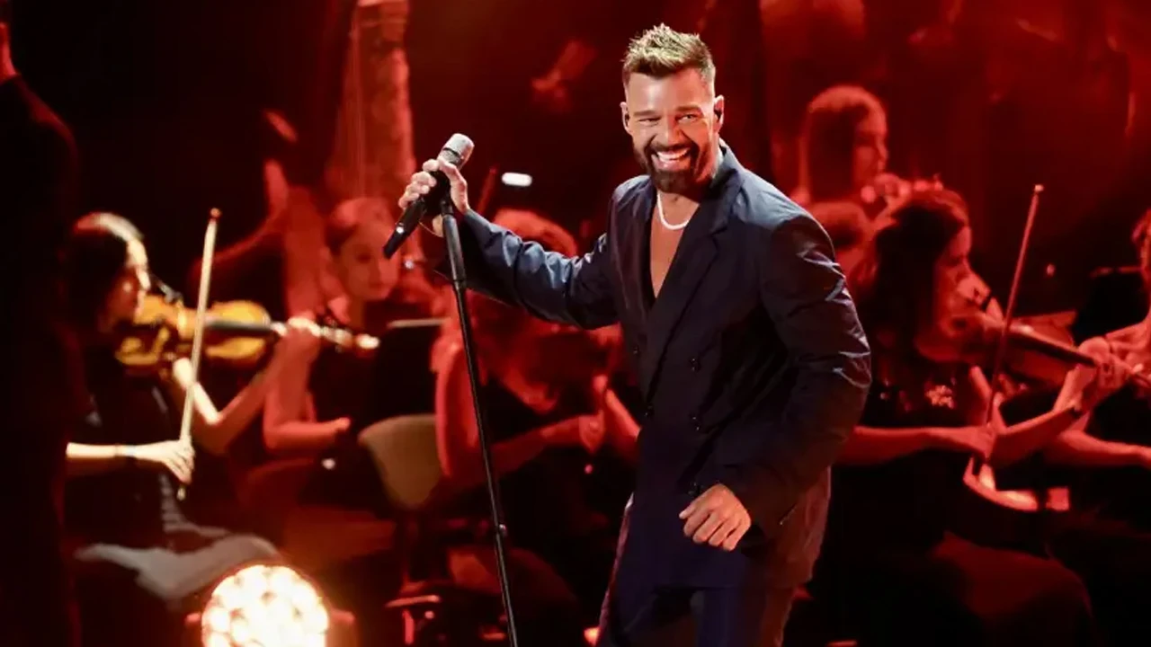 Ricky Martin 15 yıl sonra İstanbul'da: Konser sonrası Türk hamamına gidecek