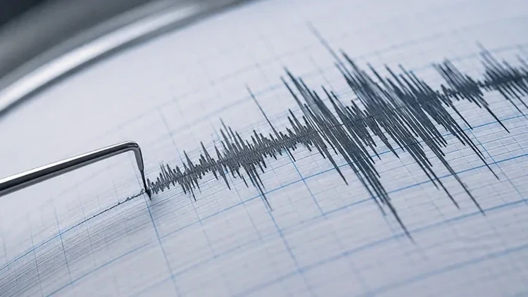 İran'da 5 büyüklüğünde deprem