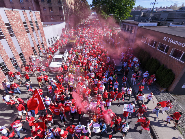 Vancouver'da Türk coşkusu!