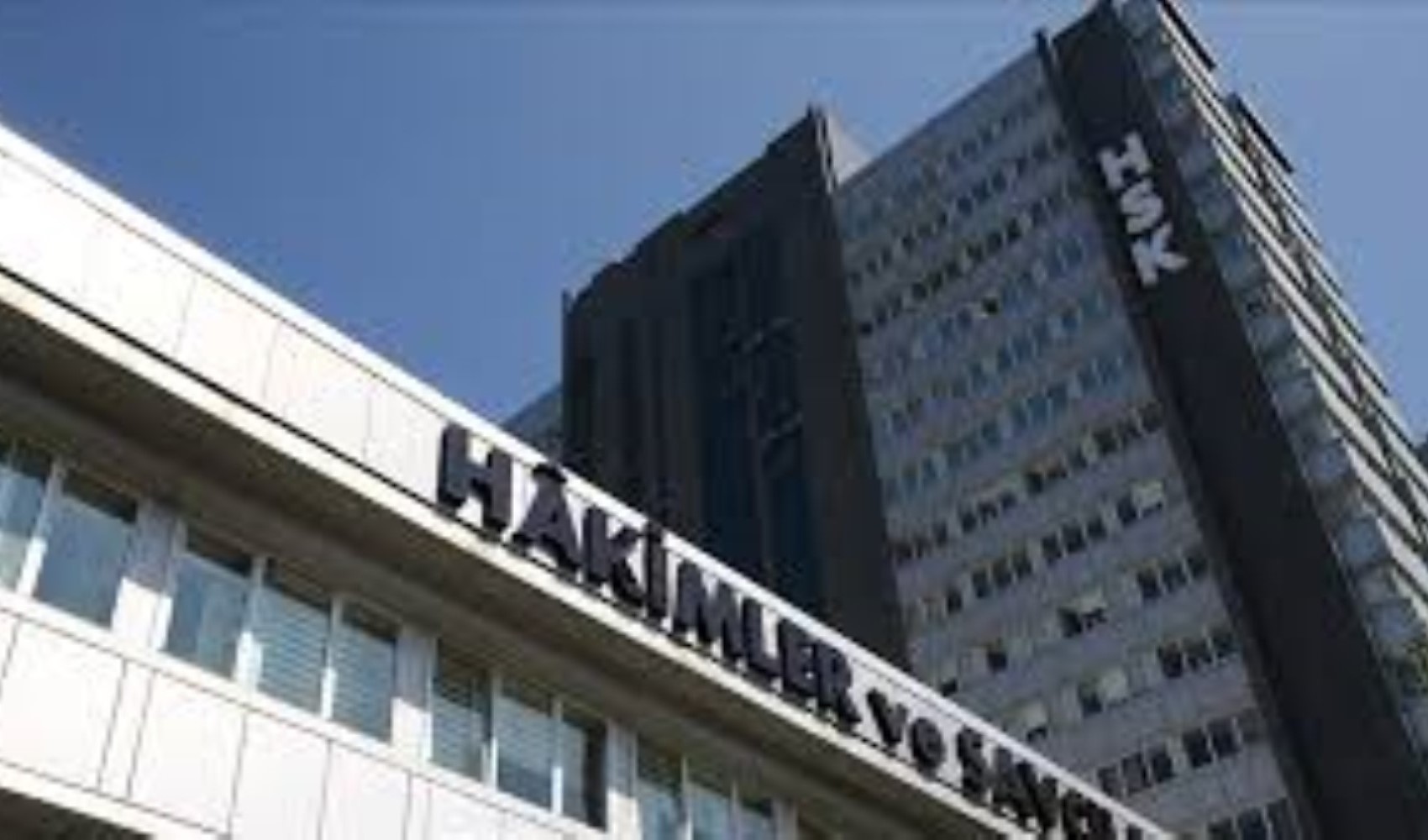 HSK kararnamesi yayımlandı: Hakim ve savcıların yeni görev yerleri belli oldu