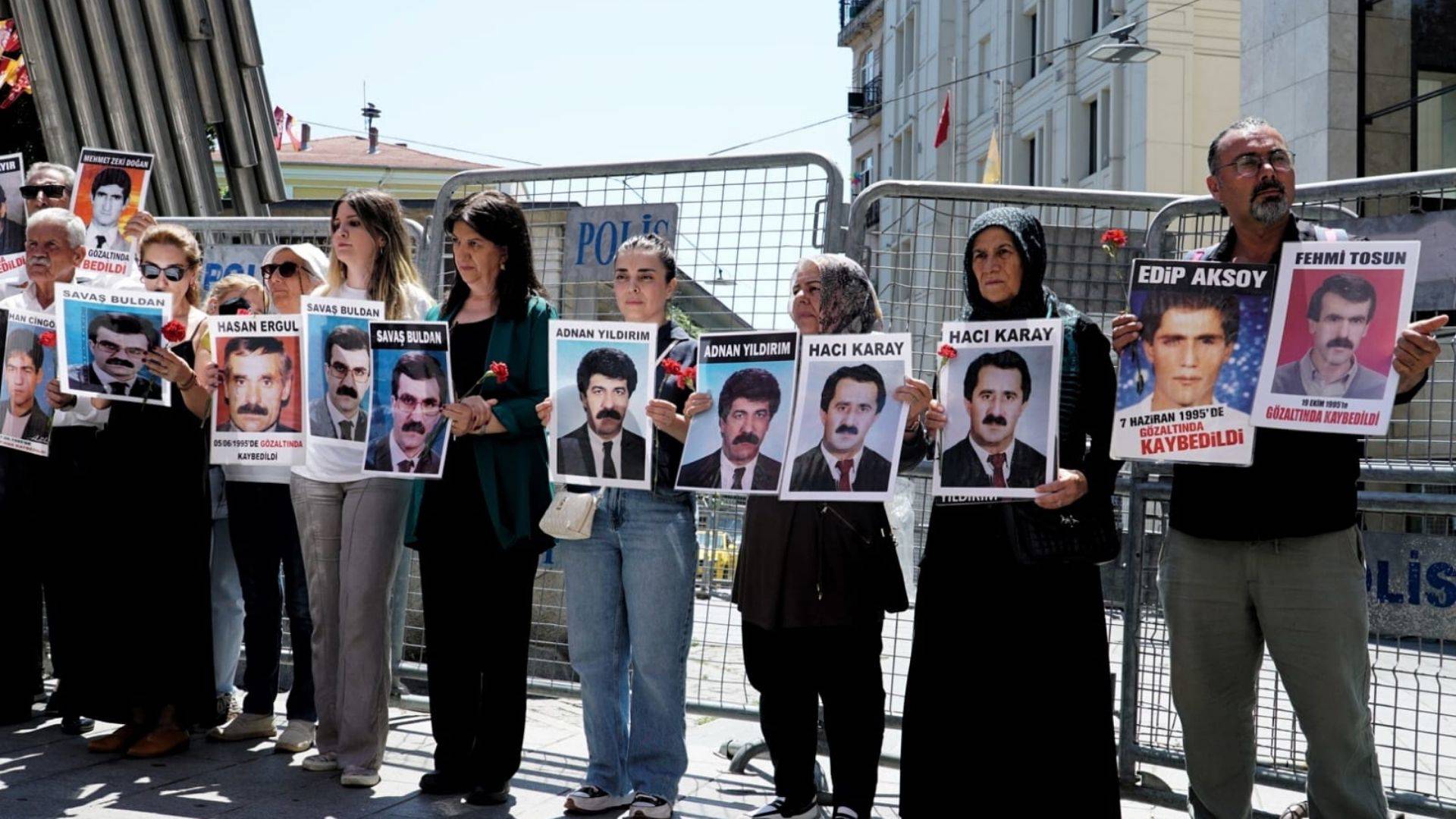 Cumartesi Anneleri 1106'ncı haftada: Savaş Buldan, Adnan Yıldırım ve Hacı Karay için adalet talebi
