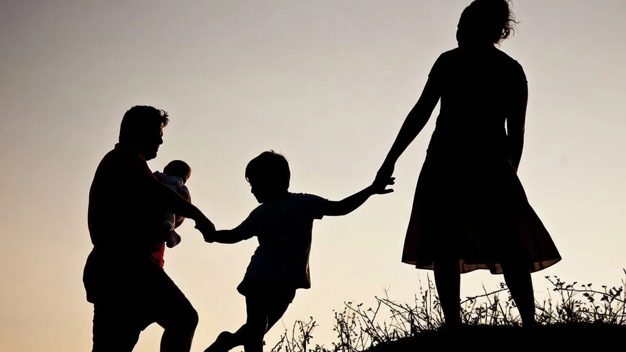 160 bin 598 gence 14 milyar liraya yakın kredi desteği: Aile ve Gençlik Fonu’nun 13 bin 126 meyvesi oldu!