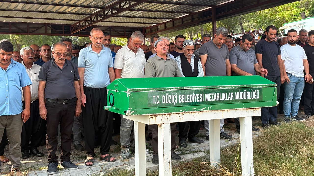 Osmaniye'de iş kazasında hayatını kaybeden stajyer öğrenci gözyaşlarıyla defnedildi