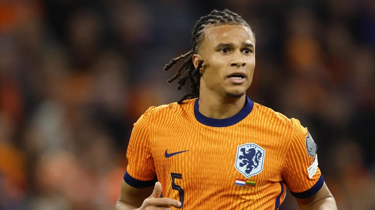 Nathan Ake, Fenerbahçe mesaisine başladı
