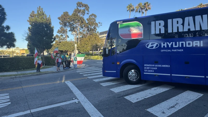 İran Milli Takımı'na ABD'de protesto