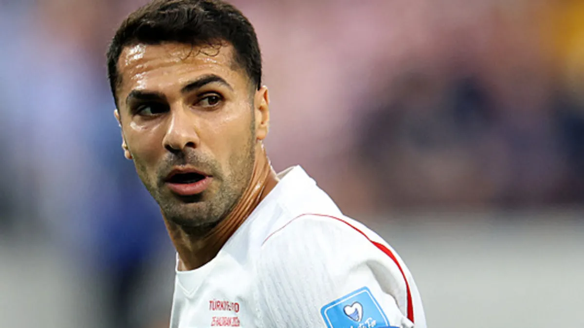 Zeki Çelik, Juventus'a transfer oldu