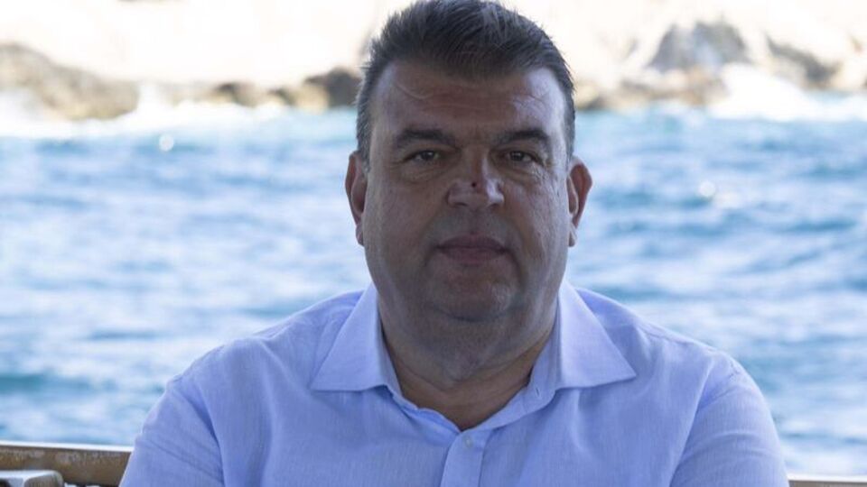 Seferihisar Belediye Başkanı İsmail Yetişkin görevden uzaklaştırıldı