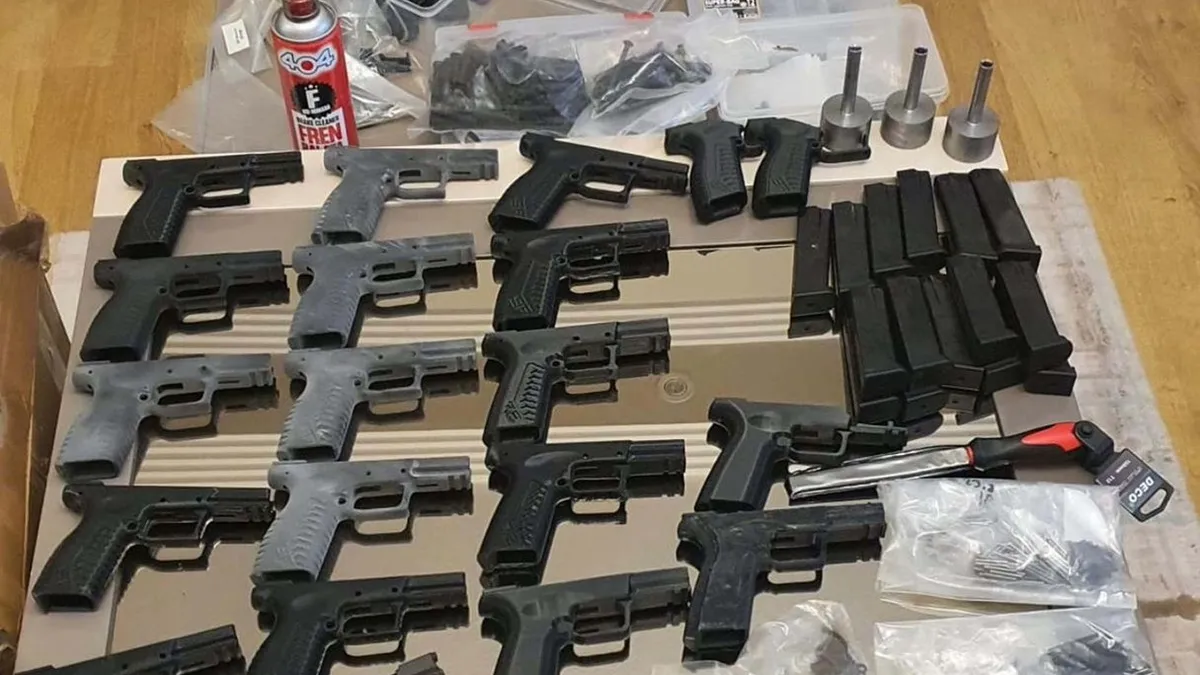 İzmir'de dev operasyon: Suç örgütlerine darbe! 10 tutuklama